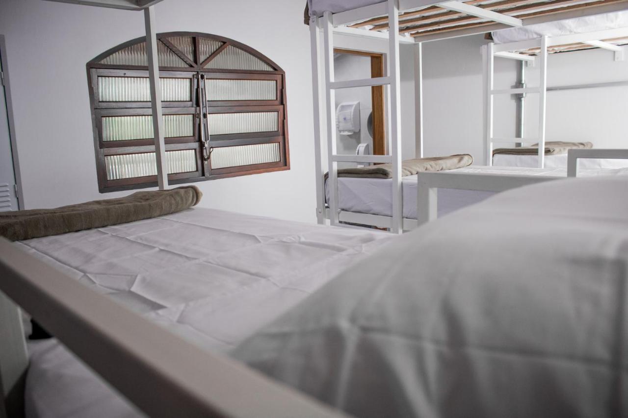 Manaca Hospedaria Hostel Ilhabela Buitenkant foto